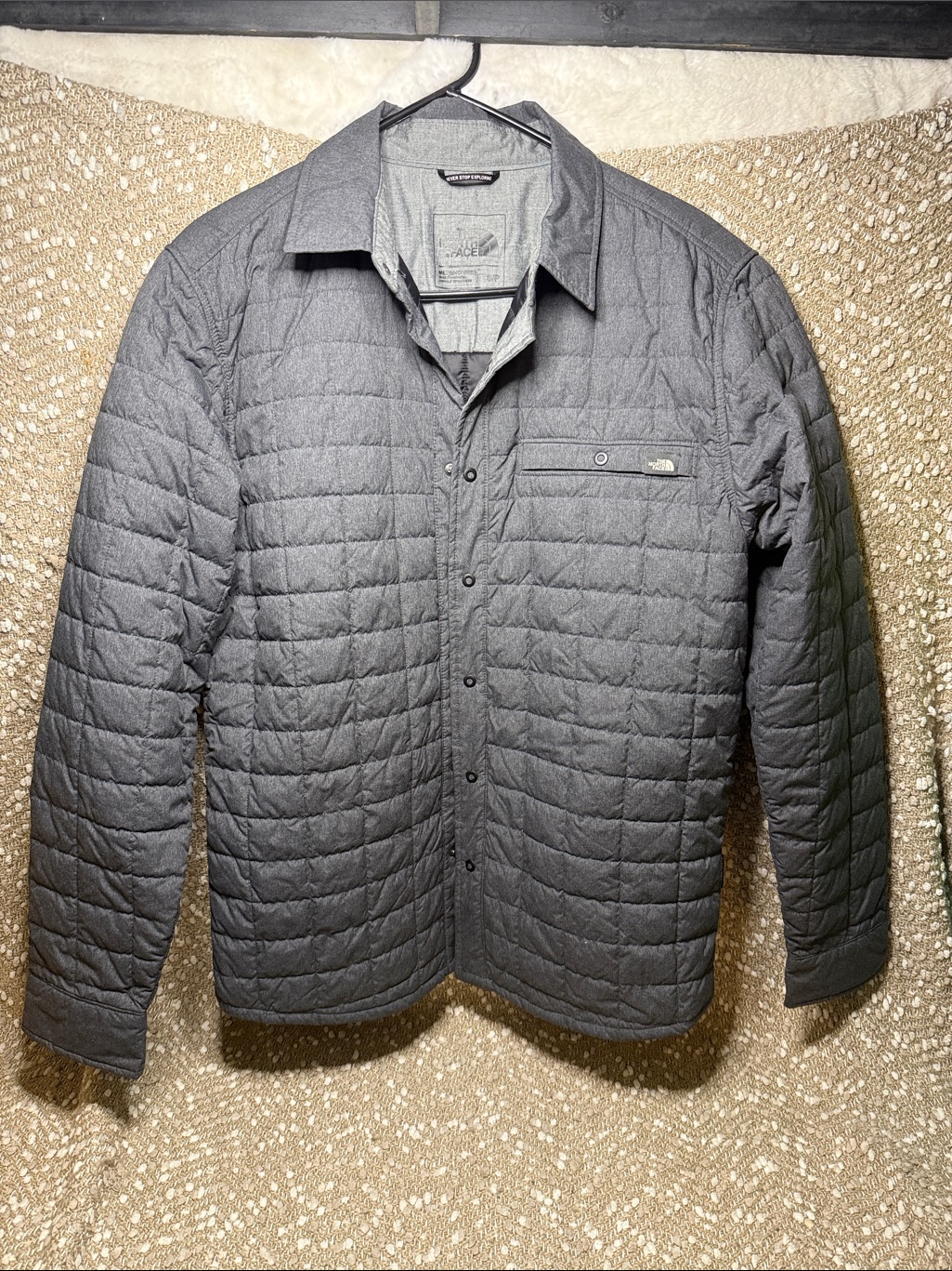 The North Face Men's Quilted Shirt Jacket - Charcoal Gray